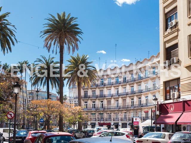 2 soveværelse Lejlighed til leje i La Gran Via, Valencia by - € 1.600 (Ref: 9107788)