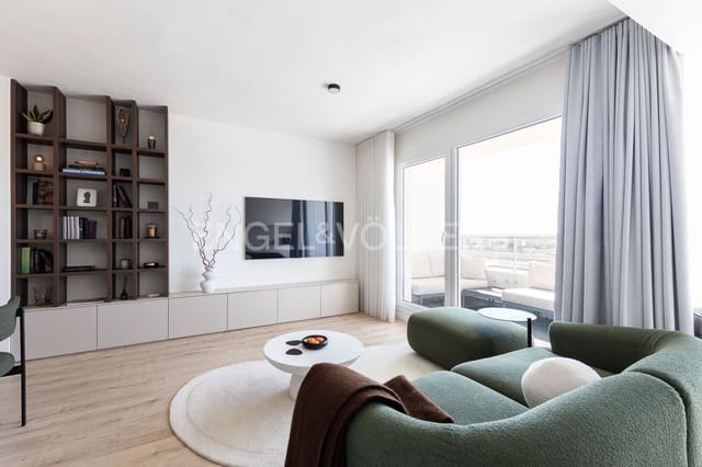 2 soveværelse Lejlighed til leje i Malilla, Valencia by med swimmingpool - € 1.600 (Ref: 9107790)