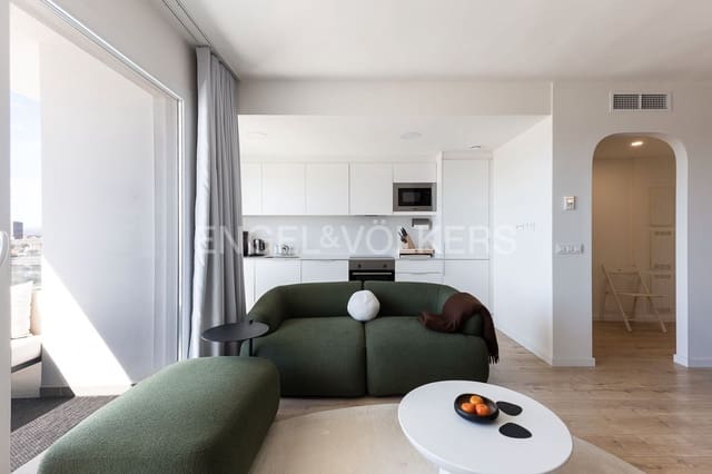 2 soveværelse Lejlighed til leje i Malilla, Valencia by med swimmingpool - € 1.600 (Ref: 9107790)