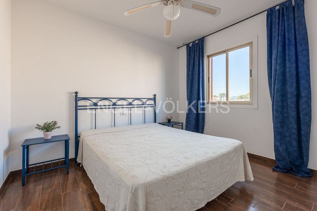 3 bedroom Semi-detached Villa for rent in Castello de la Plana with pool garage - € 1,600 (Ref: 9108267)
