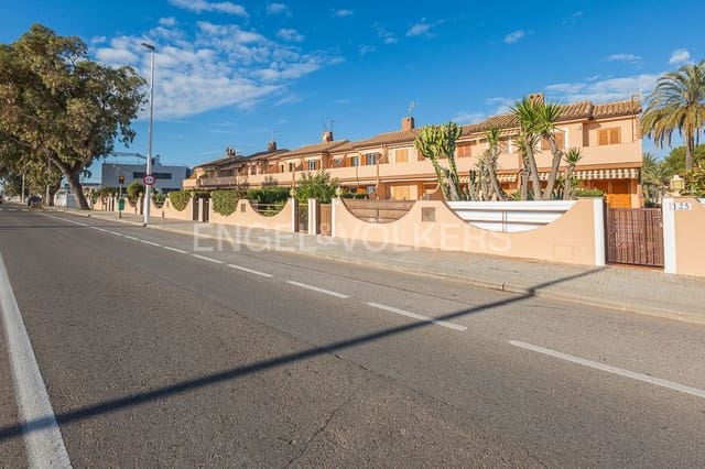 3 bedroom Semi-detached Villa for rent in El Grau de Castelló, Castelló de la Plana with pool garage - € 1,600 (Ref: 9108267)