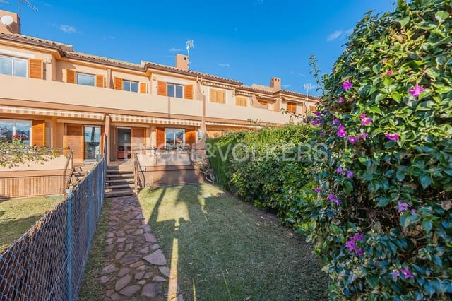 3 bedroom Semi-detached Villa for rent in El Grau de Castelló, Castelló de la Plana with pool garage - € 1,600 (Ref: 9108267)