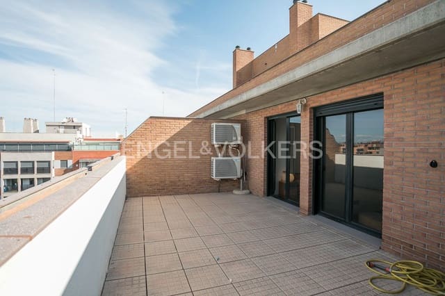 4 soveværelse Penthouse til salg i Penya-Roja, Valencia by med swimmingpool garage - € 950.000 (Ref: 9109536)