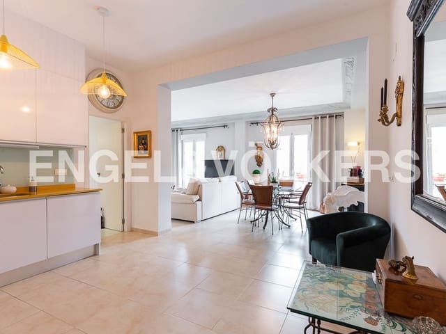 2 soveværelse Lejlighed til leje i Mont-Olivet, Valencia by - € 1.900 (Ref: 9111227)