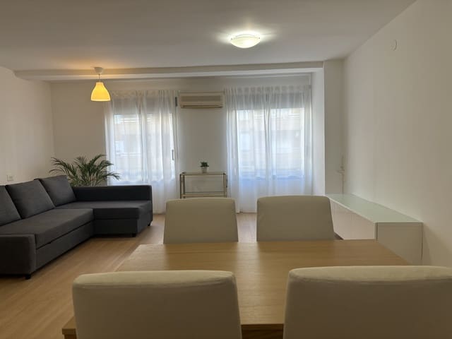 2 soveværelse Lejlighed til leje i Campanar, Valencia by - € 1.300 (Ref: 9114961)