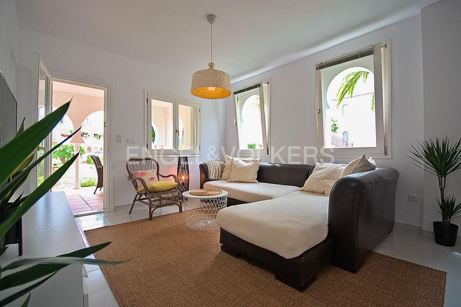 2 Zimmer Wohnung zu vermieten in Denia mit Pool Garage - 1.600 € (Ref: 9117418)