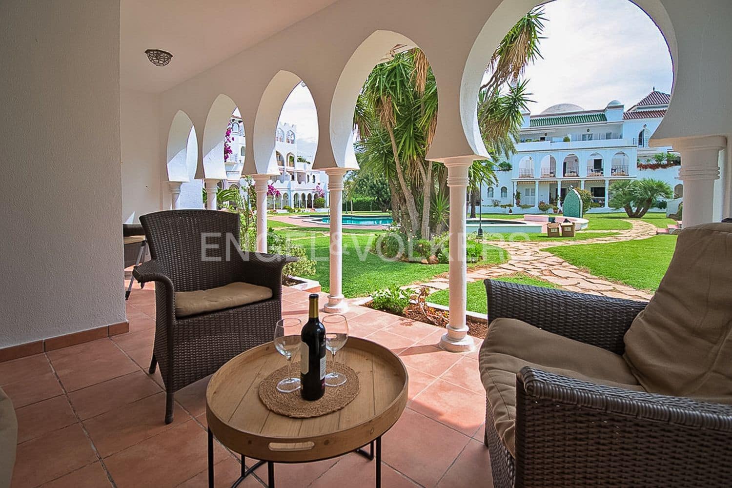 2 Zimmer Wohnung zu vermieten in Denia mit Pool Garage - 1.600 € (Ref: 9117418)