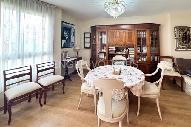 2 soveværelse Lejlighed til leje i Mont-Olivet, Valencia by - € 1.400 (Ref: 9118137)