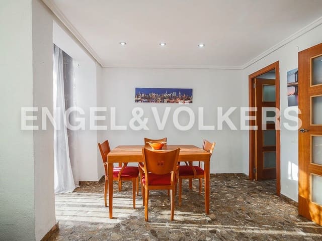 3 soveværelse Lejlighed til leje i La Malva-Rosa, Valencia by - € 1.300 (Ref: 9123821)