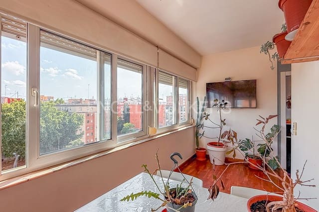 3 soveværelse Lejlighed til leje i Nou Moles, Valencia by - € 1.500 (Ref: 9125854)