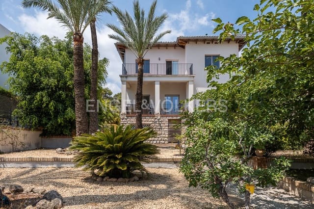 7 Zimmer Villa zu verkaufen in Rocafort mit Pool - 1.575.000 € (Ref: 9127365)