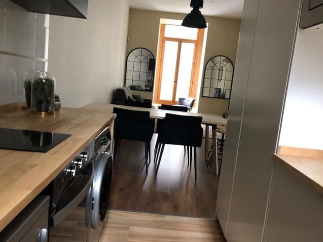 2 soveværelse Lejlighed til leje i El Mercat, Valencia by - € 1.600 (Ref: 9129154)