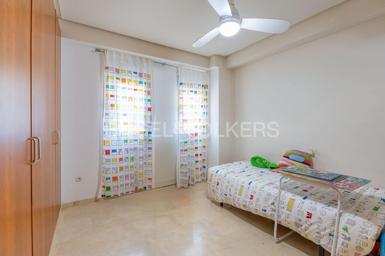Chalet de 5 habitaciones en Ontinyent en venta con garaje - 490.000 € (Ref: 9131672)