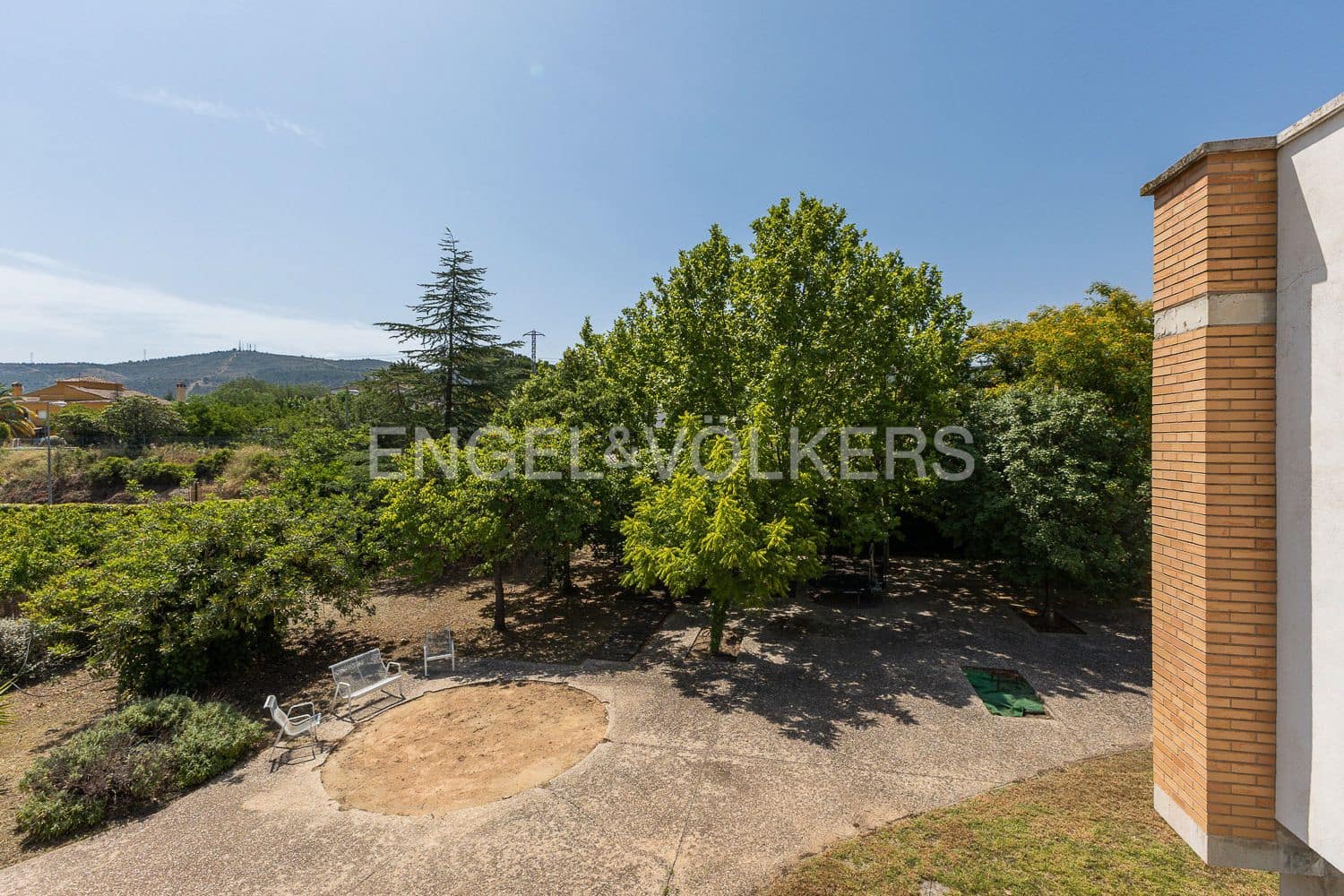 Chalet de 5 habitaciones en Ontinyent en venta con garaje - 490.000 € (Ref: 9131672)