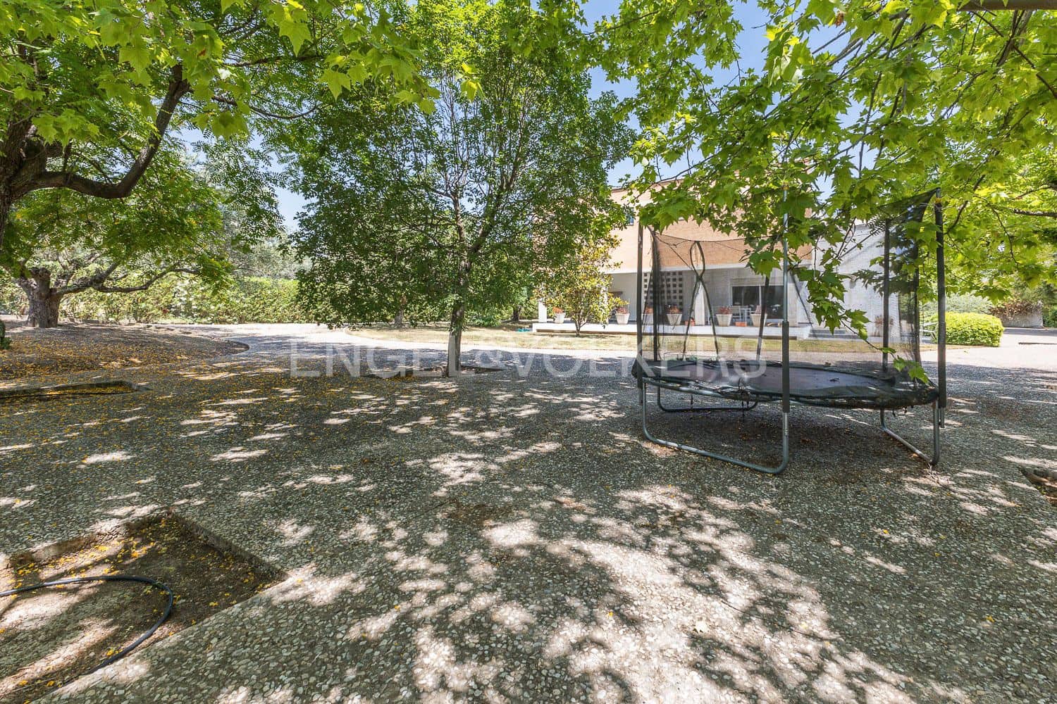 Chalet de 5 habitaciones en Ontinyent en venta con garaje - 490.000 € (Ref: 9131672)