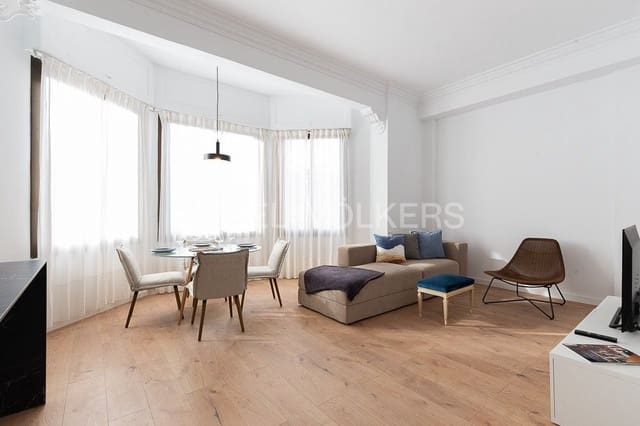 3 soveværelse Lejlighed til leje i Arrancapins, Valencia by - Kč 61.380 (Ref: 9134758)