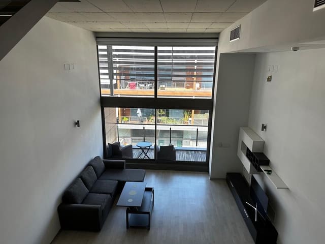 1 sovrum Hus att hyra i Mislata med garage - 1 400 € (Ref: 9134759)