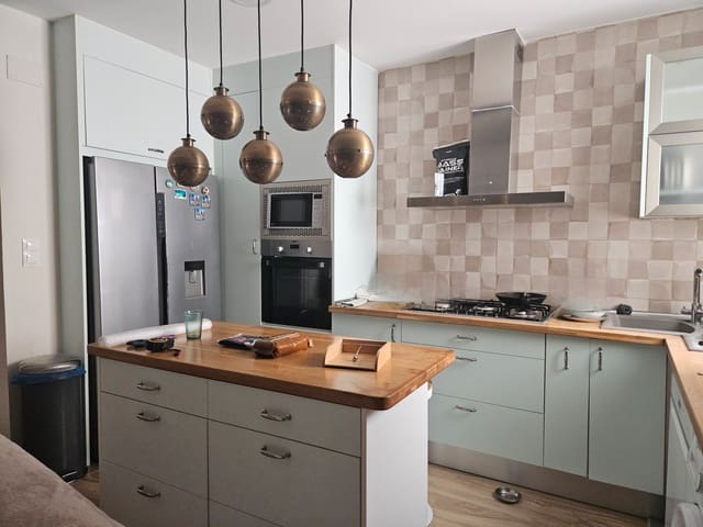 2 soveværelse Penthouse til leje i Arrancapins, Valencia by - € 1.600 (Ref: 9134760)