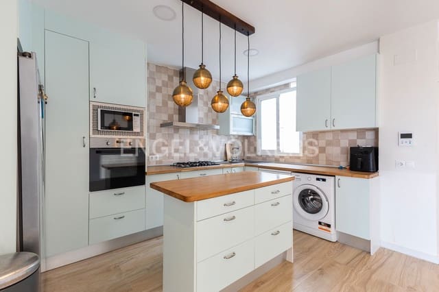 2 soveværelse Penthouse til leje i Arrancapins, Valencia by - € 1.600 (Ref: 9134760)