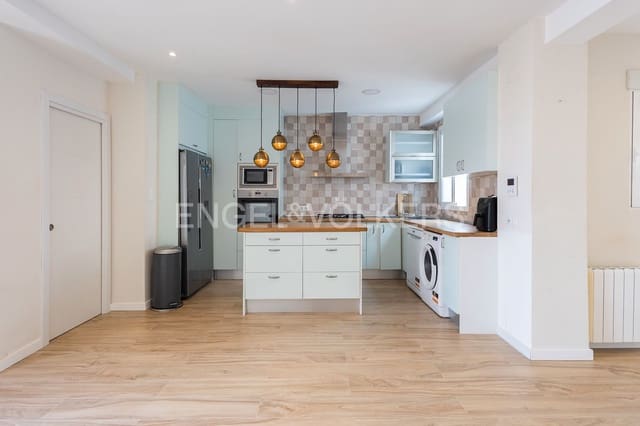 2 soveværelse Penthouse til leje i Arrancapins, Valencia by - € 1.600 (Ref: 9134760)
