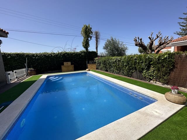 3 sypialnia Willa do wynajęcia w Vila-real z basenem garażem - 1 500 € (Ref: 9137451)
