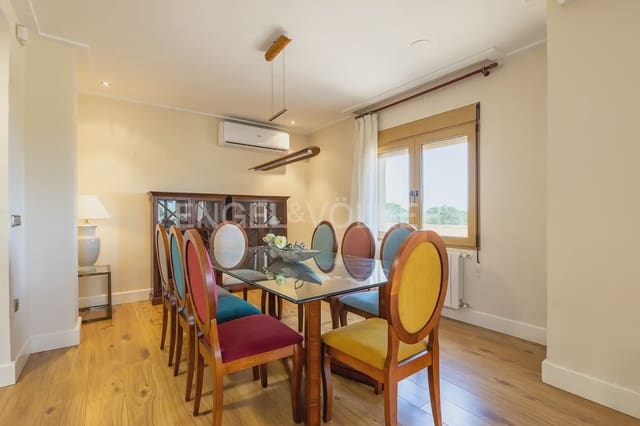 7 soverom Villa til salgs i Ontinyent med svømmebasseng garasje - € 690 000 (Ref: 9142069)