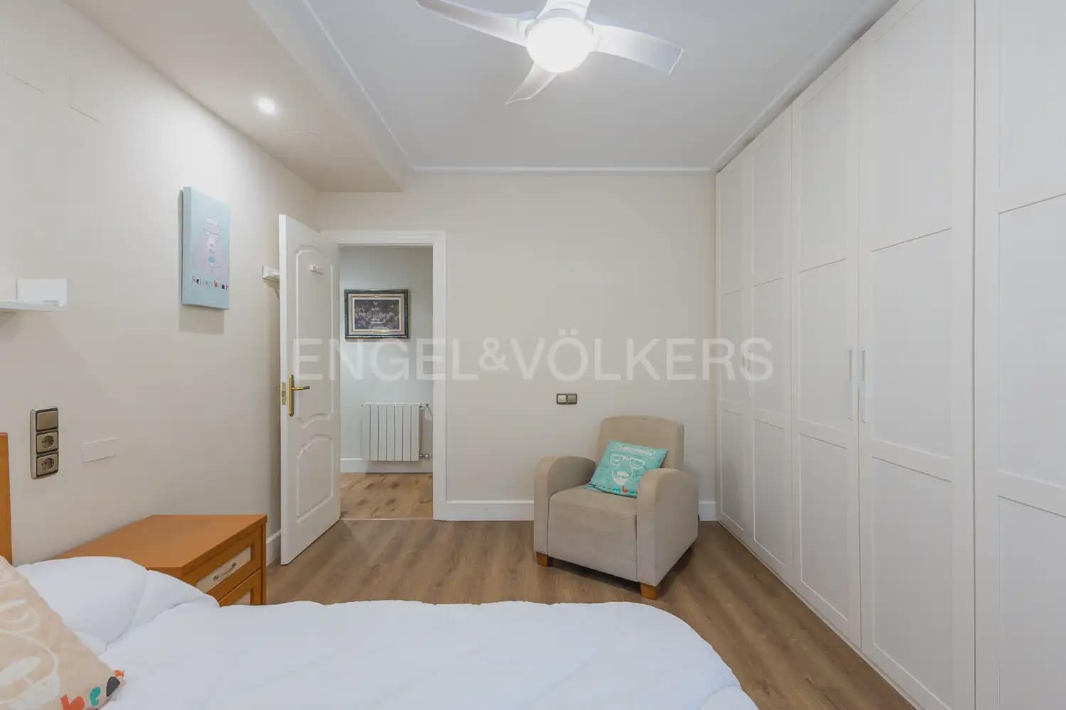 7 soverom Villa til salgs i Ontinyent med svømmebasseng garasje - € 690 000 (Ref: 9142069)