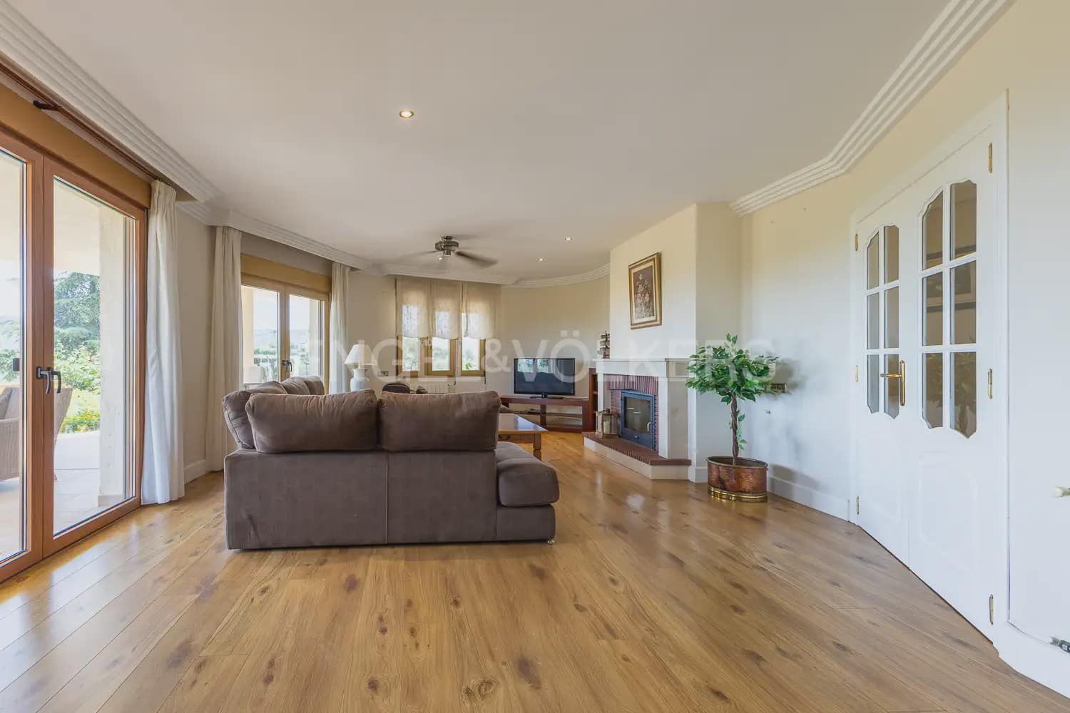 7 soverom Villa til salgs i Ontinyent med svømmebasseng garasje - € 690 000 (Ref: 9142069)