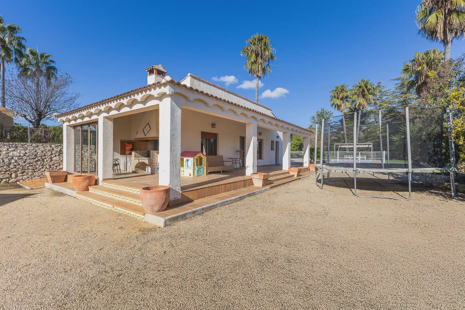 7 soverom Villa til salgs i Ontinyent med svømmebasseng garasje - € 690 000 (Ref: 9142069)