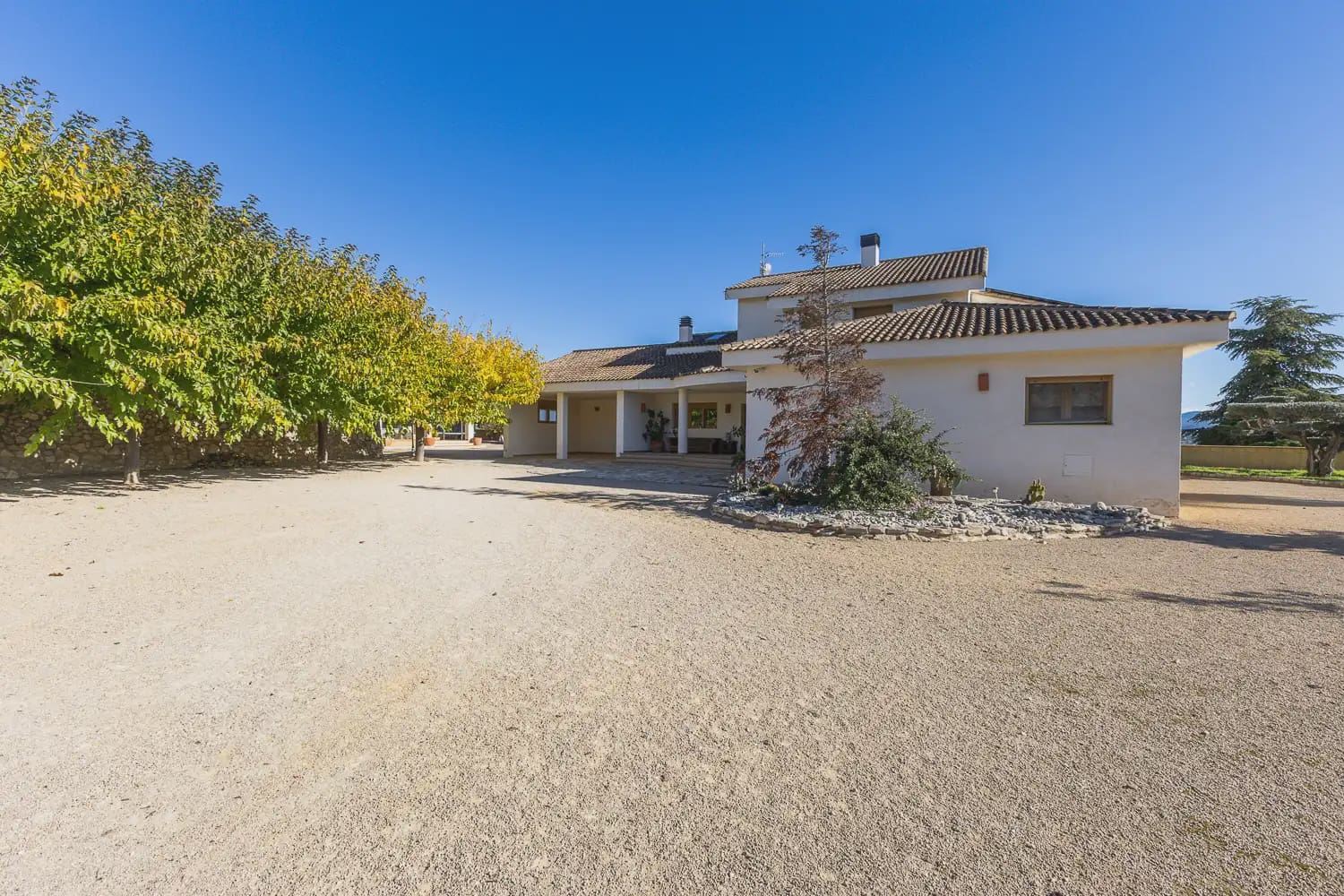 7 bedroom Villa for sale in Ontinyent with pool garage - € 690,000 (Ref: 9142069)