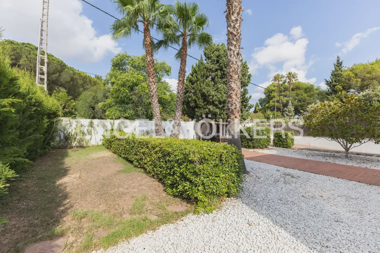 4 bedroom Villa for sale in Godella with pool garage - € 1,300,000 (Ref: 9143439)