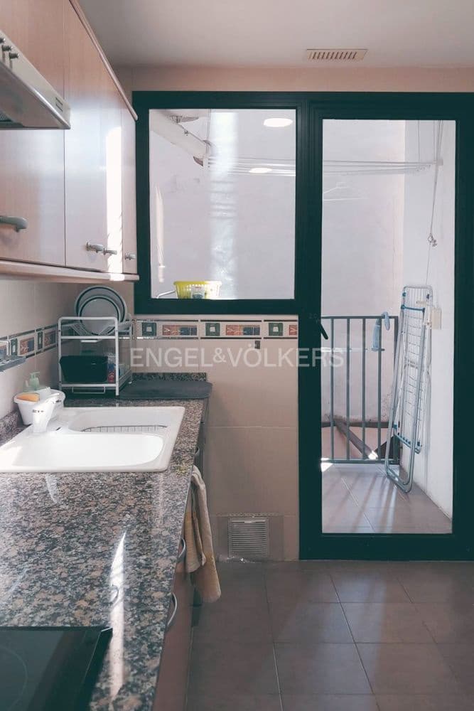 3 sypialnia Mieszkanie na sprzedaż w Miasto Walencja - 350 000 € (Ref: 9143441)