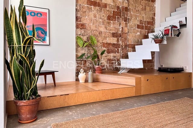 1 soveværelse Studio til leje i El Botanic, Valencia by - € 1.400 (Ref: 9144974)