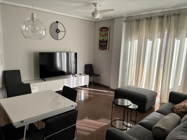3 soveværelse Lejlighed til leje i El Carme, Valencia by - € 1.800 (Ref: 9146056)