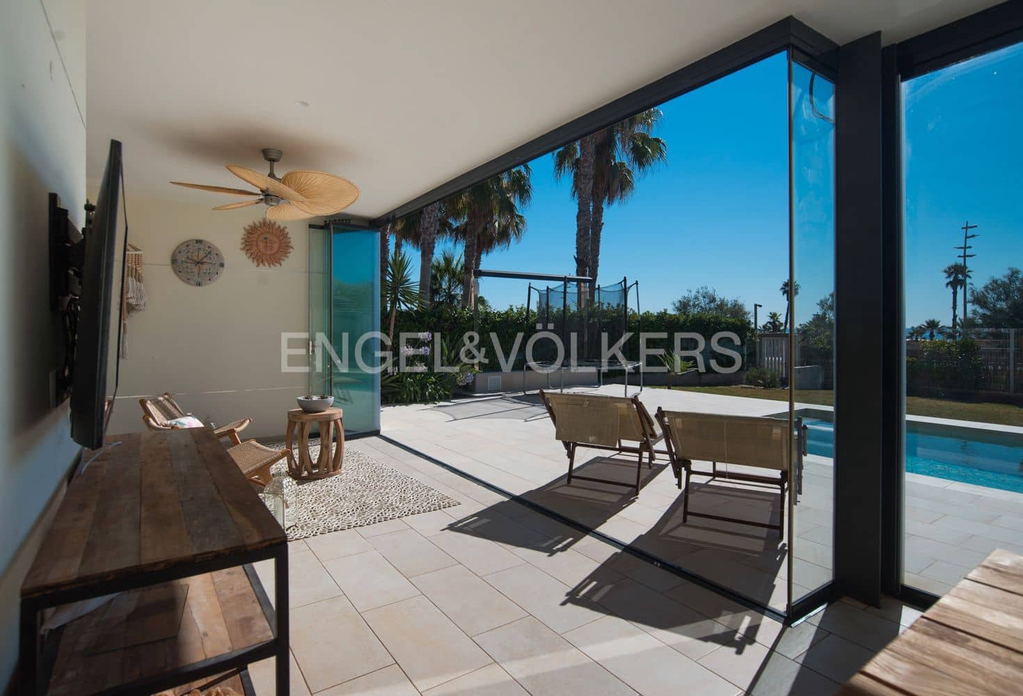 4 bedroom Villa for sale in Castello de la Plana with pool garage - € 1,500,000 (Ref: 9146057)