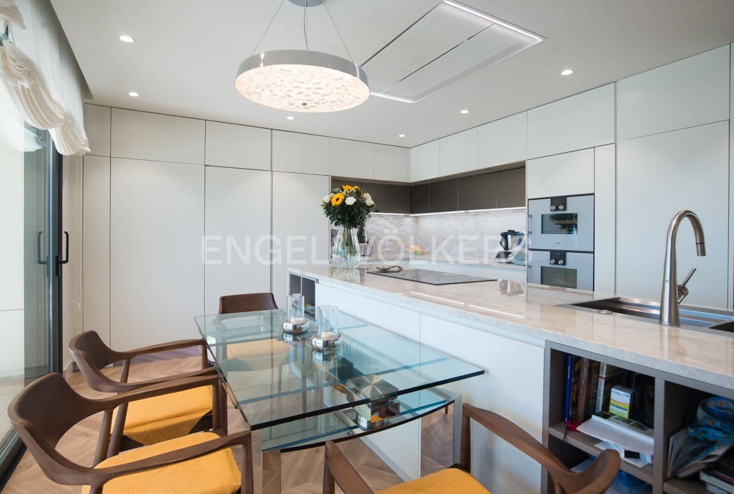 4 bedroom Villa for sale in Castello de la Plana with pool garage - € 1,500,000 (Ref: 9146057)