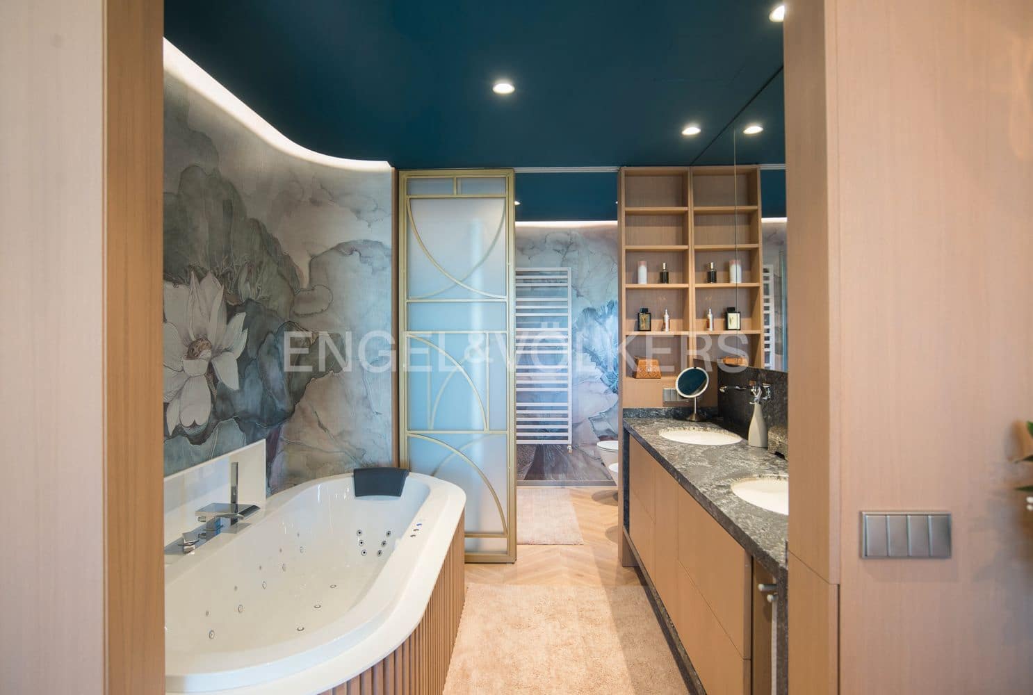 4 bedroom Villa for sale in Castello de la Plana with pool garage - € 1,500,000 (Ref: 9146057)