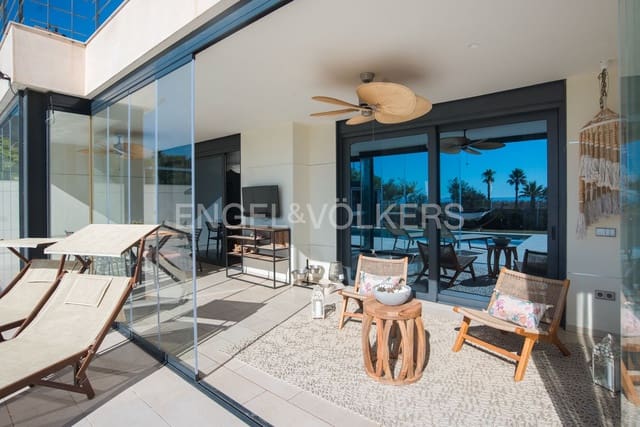 4 bedroom Villa for sale in El Grau de Castelló, Castelló de la Plana with pool garage - € 1,500,000 (Ref: 9146057)