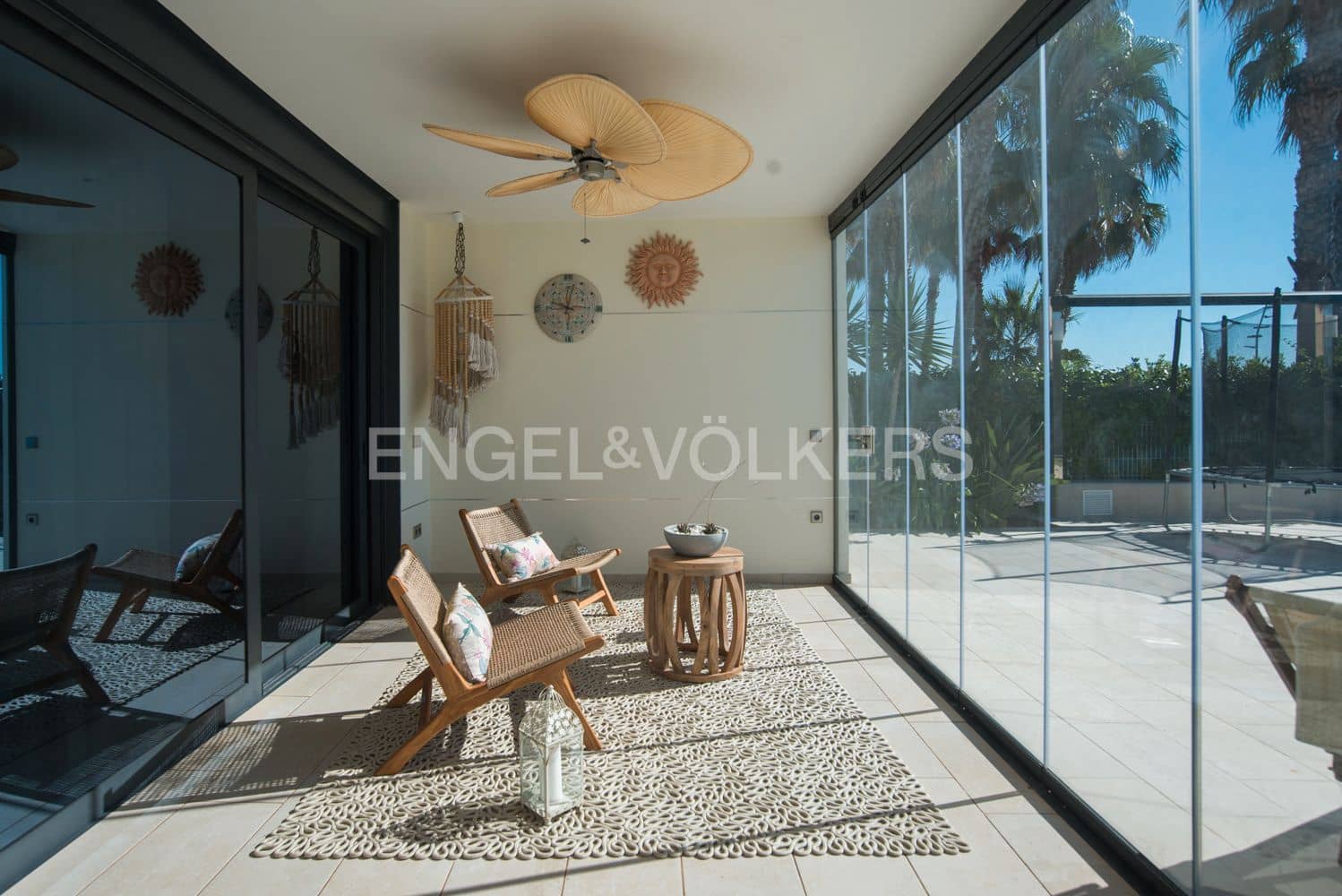 4 bedroom Villa for sale in Castello de la Plana with pool garage - € 1,500,000 (Ref: 9146057)