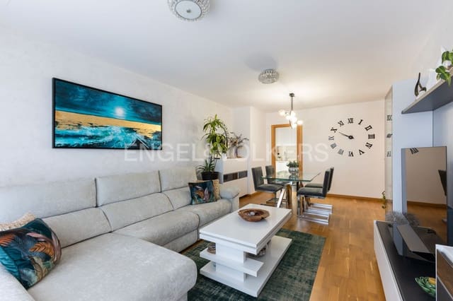 2 makuuhuone Asunto myytävänä paikassa Oeste, Castelló de la Plana mukana uima-altaan 
autotalli - 270 000 € (Ref: 9148494)