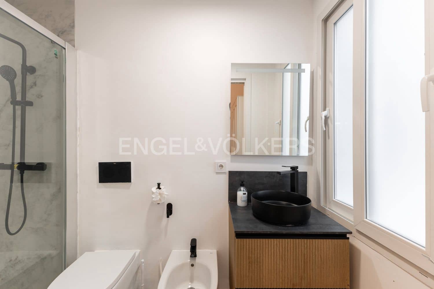 7 Zimmer Wohnung zu verkaufen in Valencia Stadt - 799.000 € (Ref: 9148497)