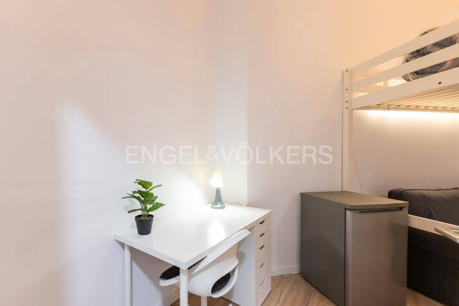7 Zimmer Wohnung zu verkaufen in Valencia Stadt - 799.000 € (Ref: 9148497)