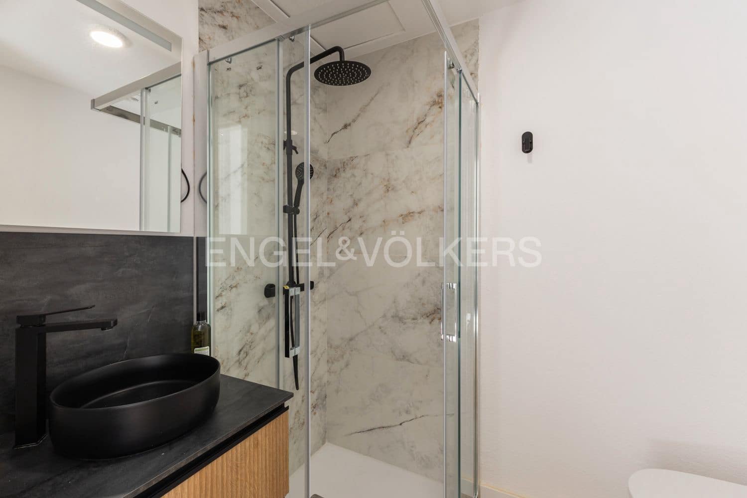 7 Zimmer Wohnung zu verkaufen in Valencia Stadt - 799.000 € (Ref: 9148497)
