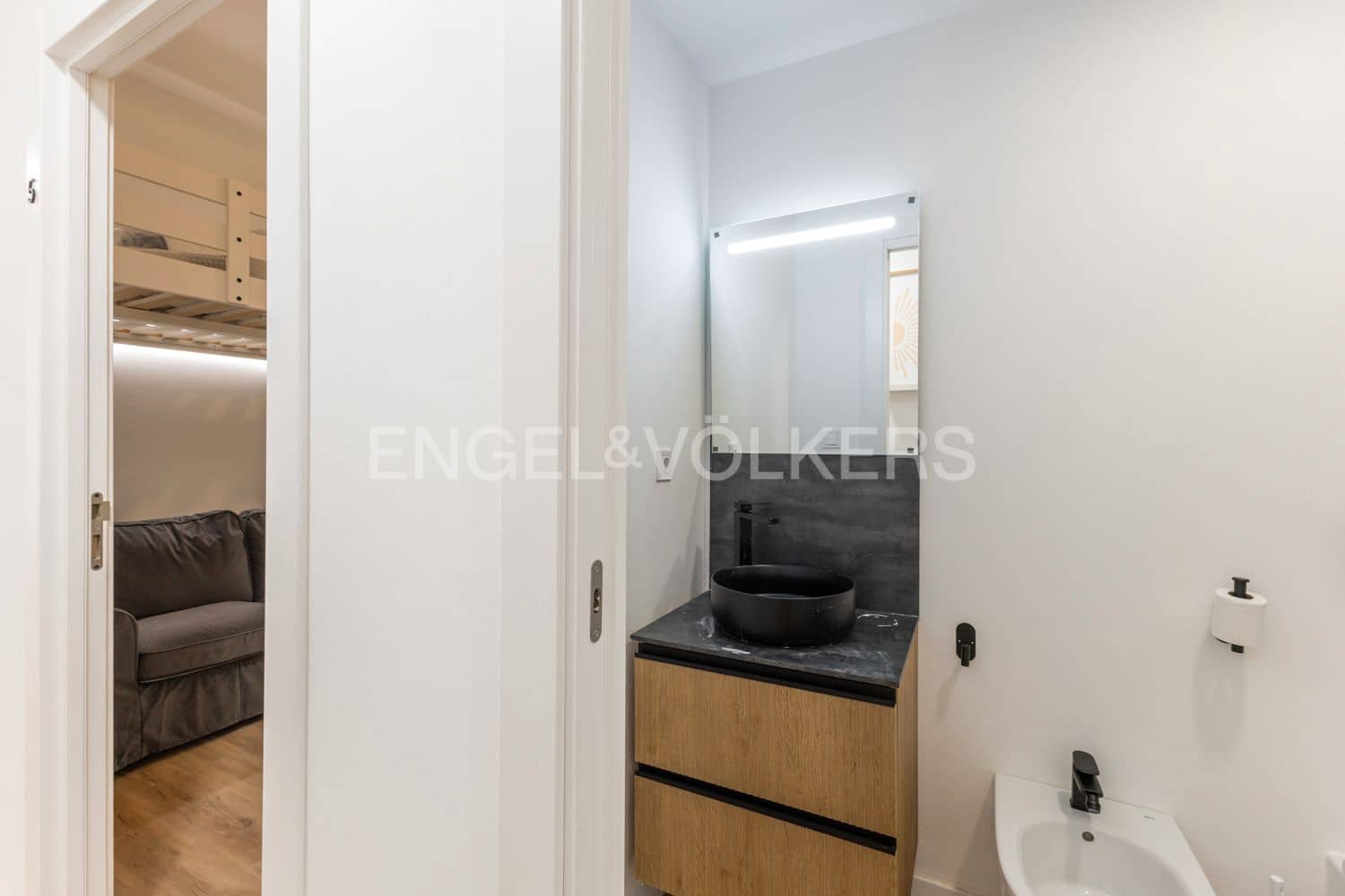 7 Zimmer Wohnung zu verkaufen in Valencia Stadt - 799.000 € (Ref: 9148497)