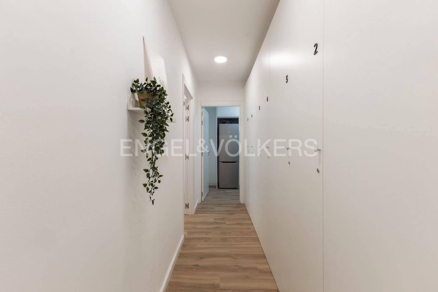 7 Zimmer Wohnung zu verkaufen in Valencia Stadt - 799.000 € (Ref: 9148497)