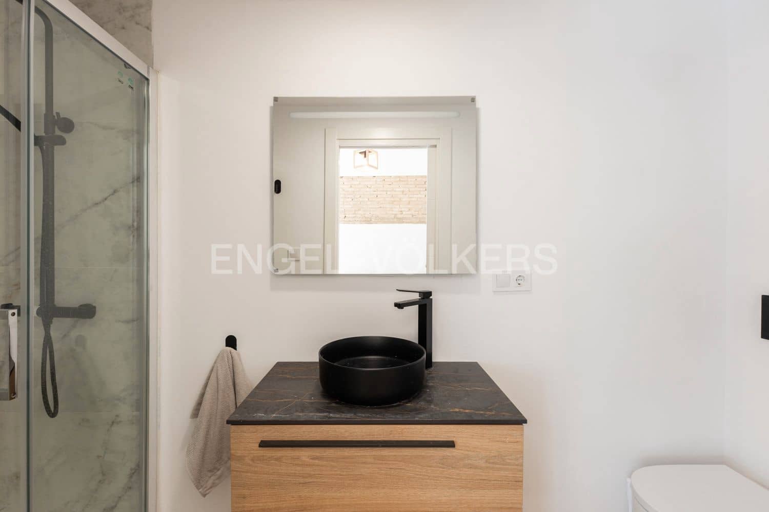 7 Zimmer Wohnung zu verkaufen in Valencia Stadt - 799.000 € (Ref: 9148497)