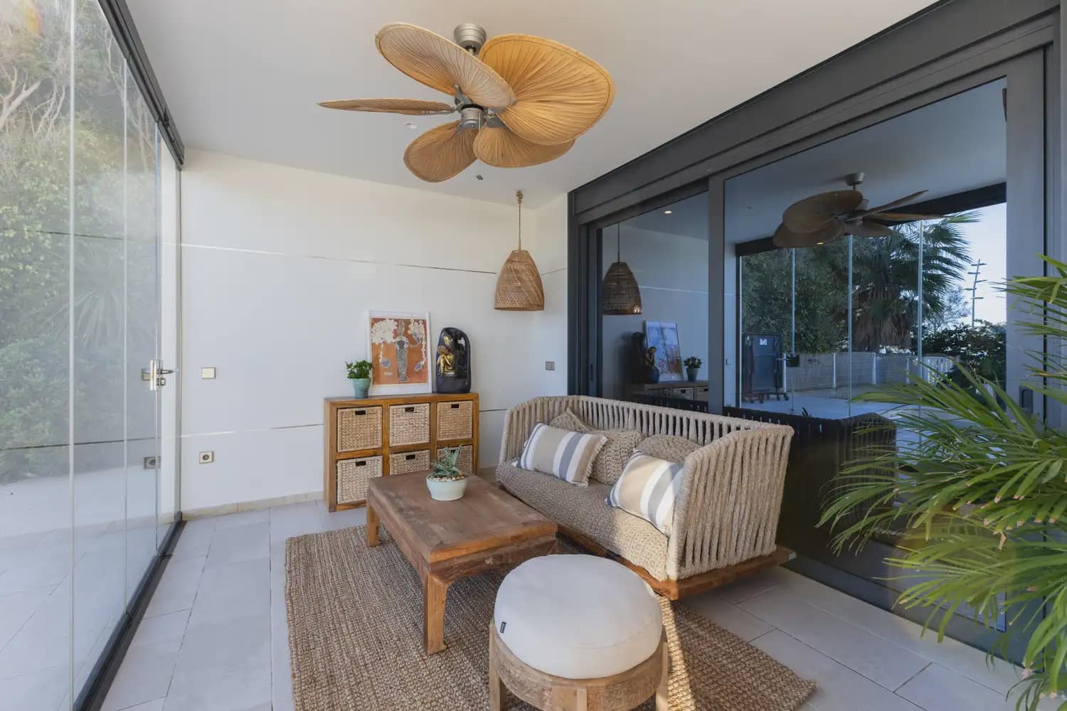 4 bedroom Villa for sale in Castello de la Plana with pool garage - € 1,500,000 (Ref: 9148498)