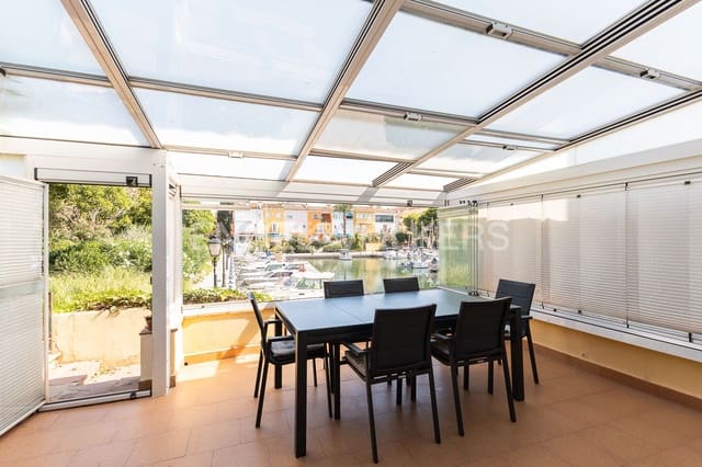 5 soveværelse Semi-Rækkehus til salg i Alboraya / Alboraia med garage - € 725.000 (Ref: 9152813)