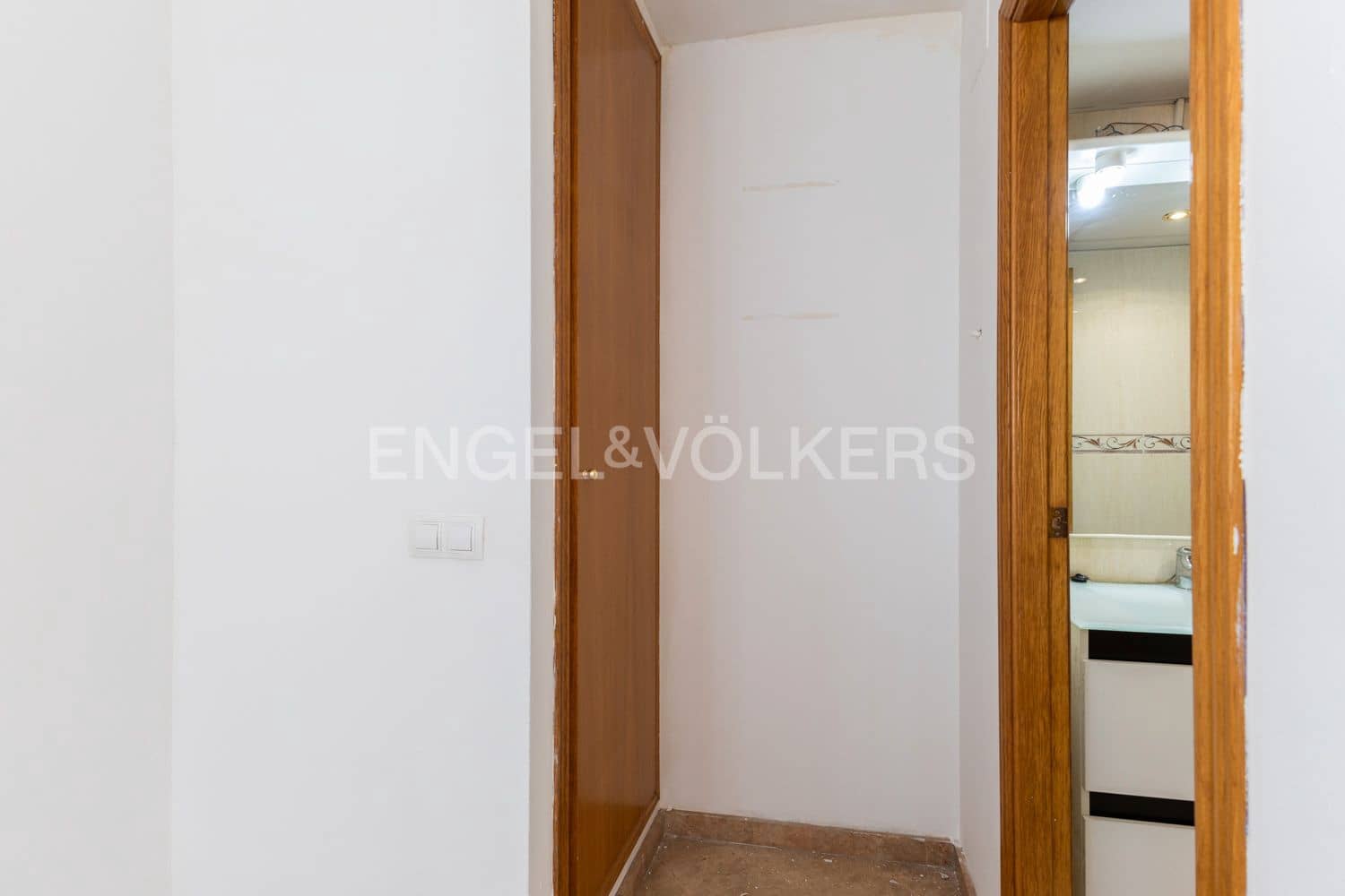 2 slaapkamer Flat te koop in Valencia stad - € 329.000 (Ref: 9152814)