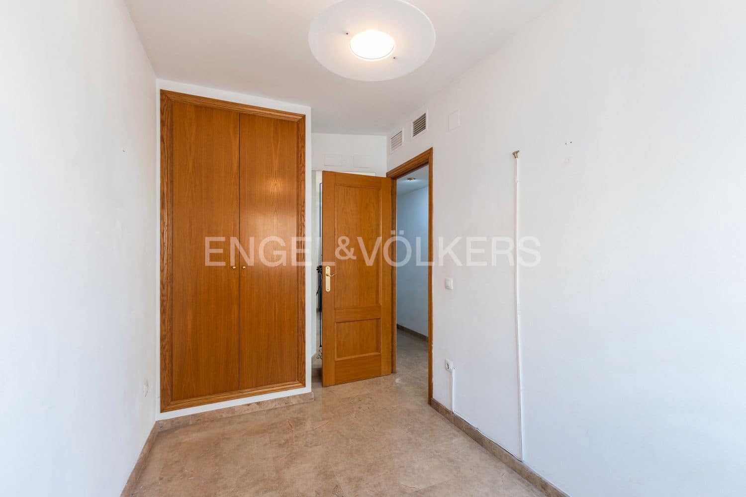 2 slaapkamer Flat te koop in Valencia stad - € 329.000 (Ref: 9152814)